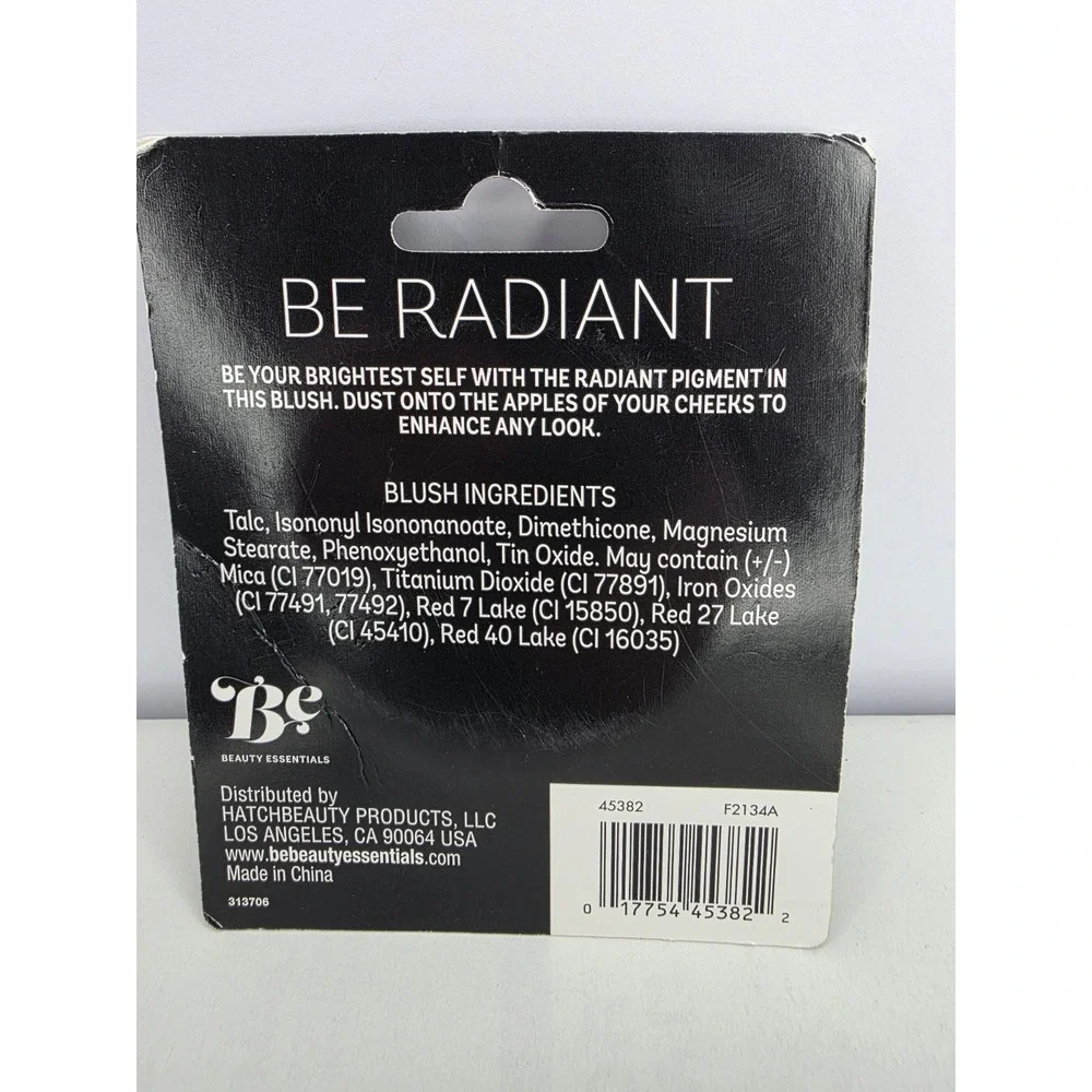Be~‎ Beauty Essentials Blush Cheeky Be Radiant Full Size .08 oz. NEW IN BOX
